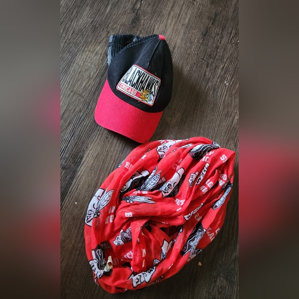 Ladies hat and infinity scarf